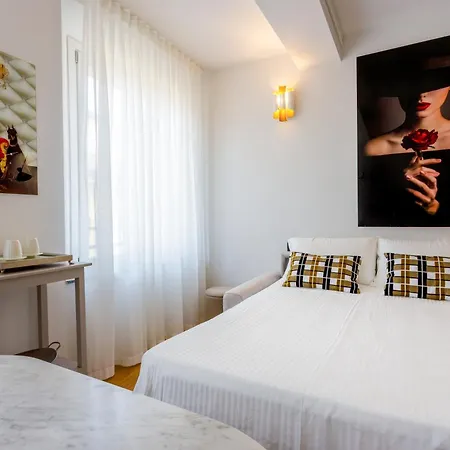 Dimora D'autore - L'arte Di Vivere