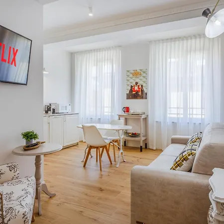 Dimora D'autore - L'arte Di Vivere 摩德纳