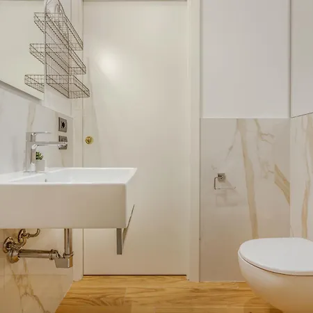 Dimora D'autore - L'arte Di Vivere * Modena