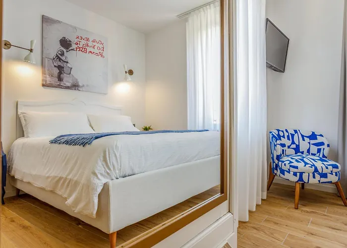 Dimora D'autore - L'arte Di Vivere Μόντενα